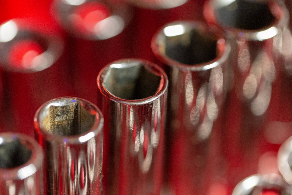 Chromen steeksleutel-doppen van dichtbij